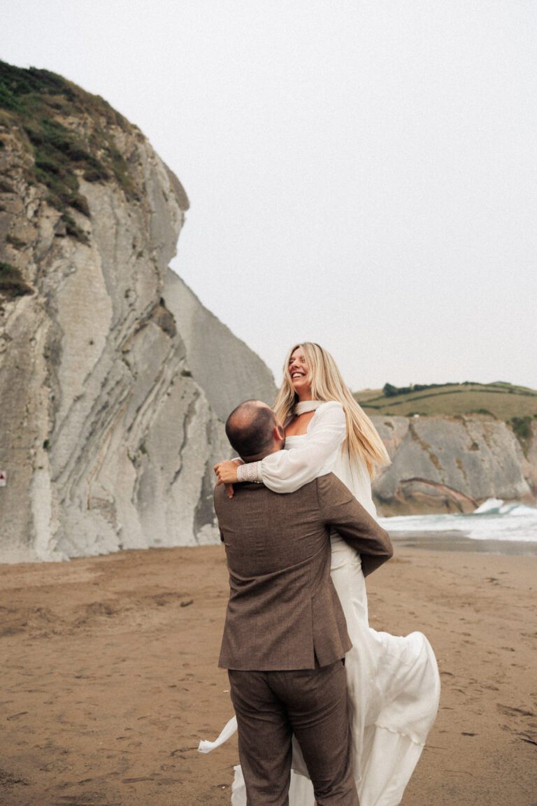 Jon Santamaria Fotógrafo de bodas en San Sebastián