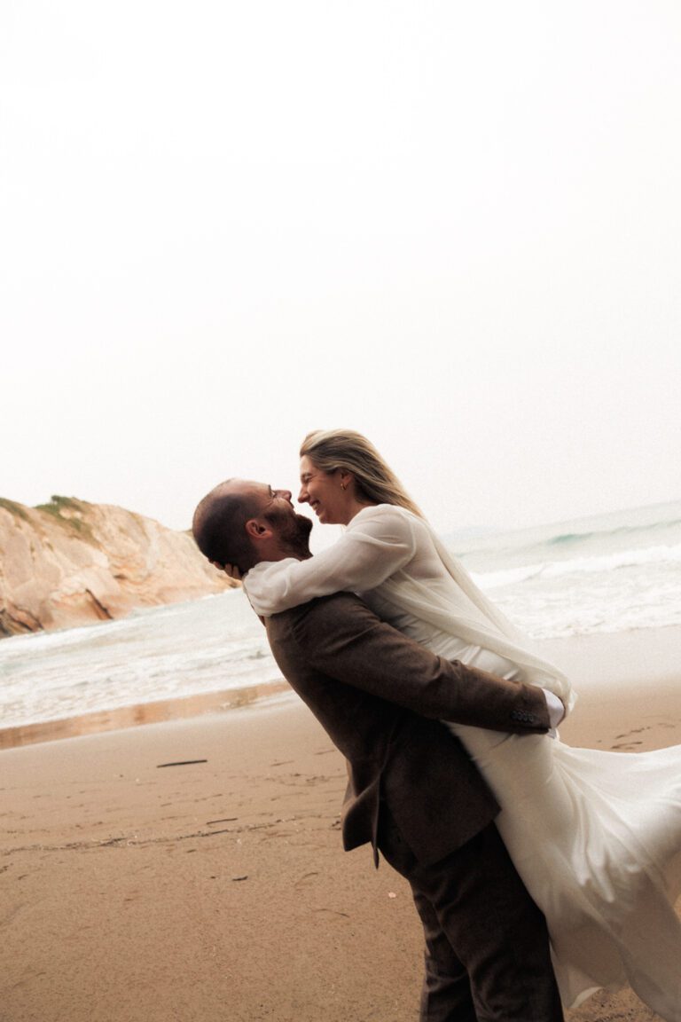 Jon Santamaria Fotógrafo de bodas en San Sebastián