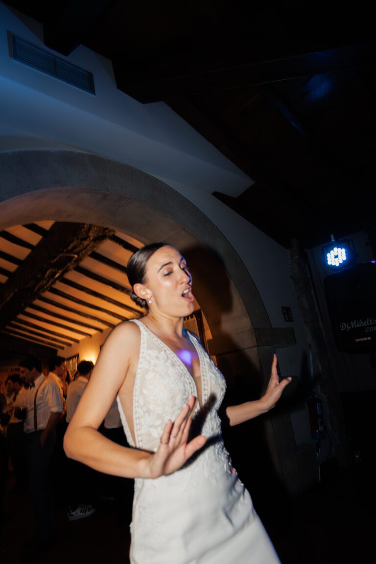 Jon Santamaria Fotógrafo de bodas en San Sebastián