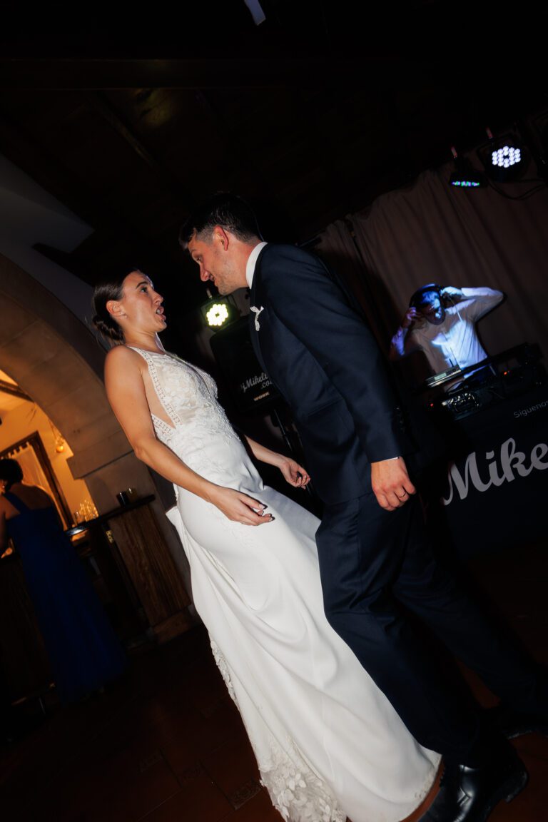 Jon Santamaria Fotógrafo de bodas en San Sebastián