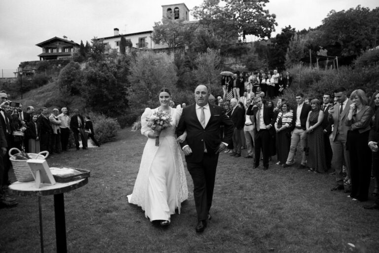 Jon Santamaria Fotógrafo de bodas en San Sebastián