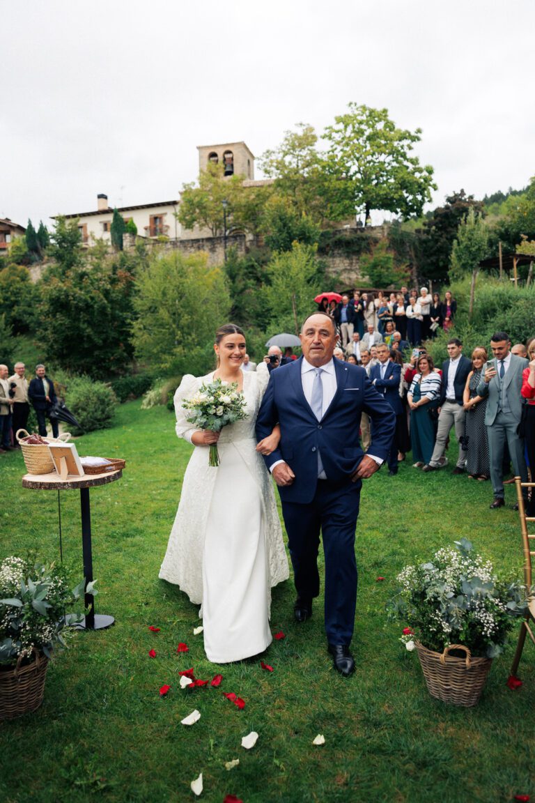 Jon Santamaria Fotógrafo de bodas en San Sebastián