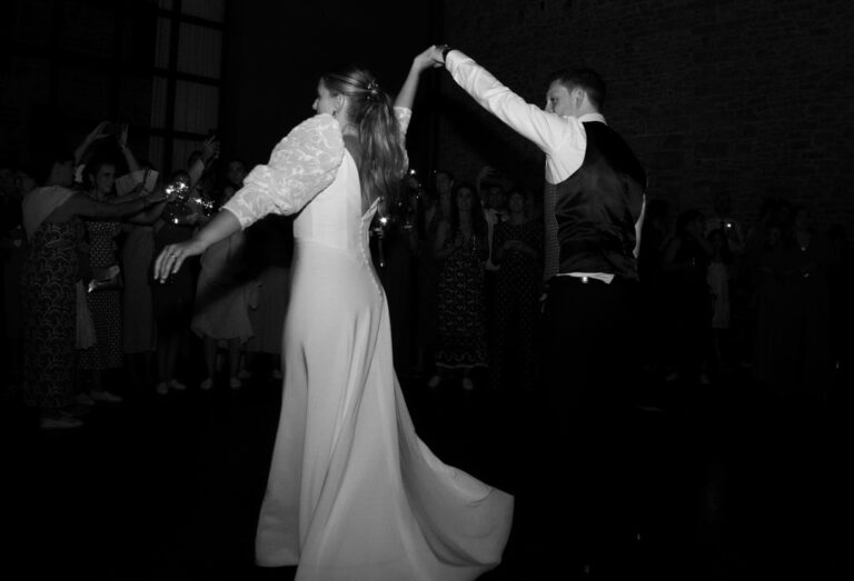 Jon Santamaria Fotógrafo de bodas en San Sebastián