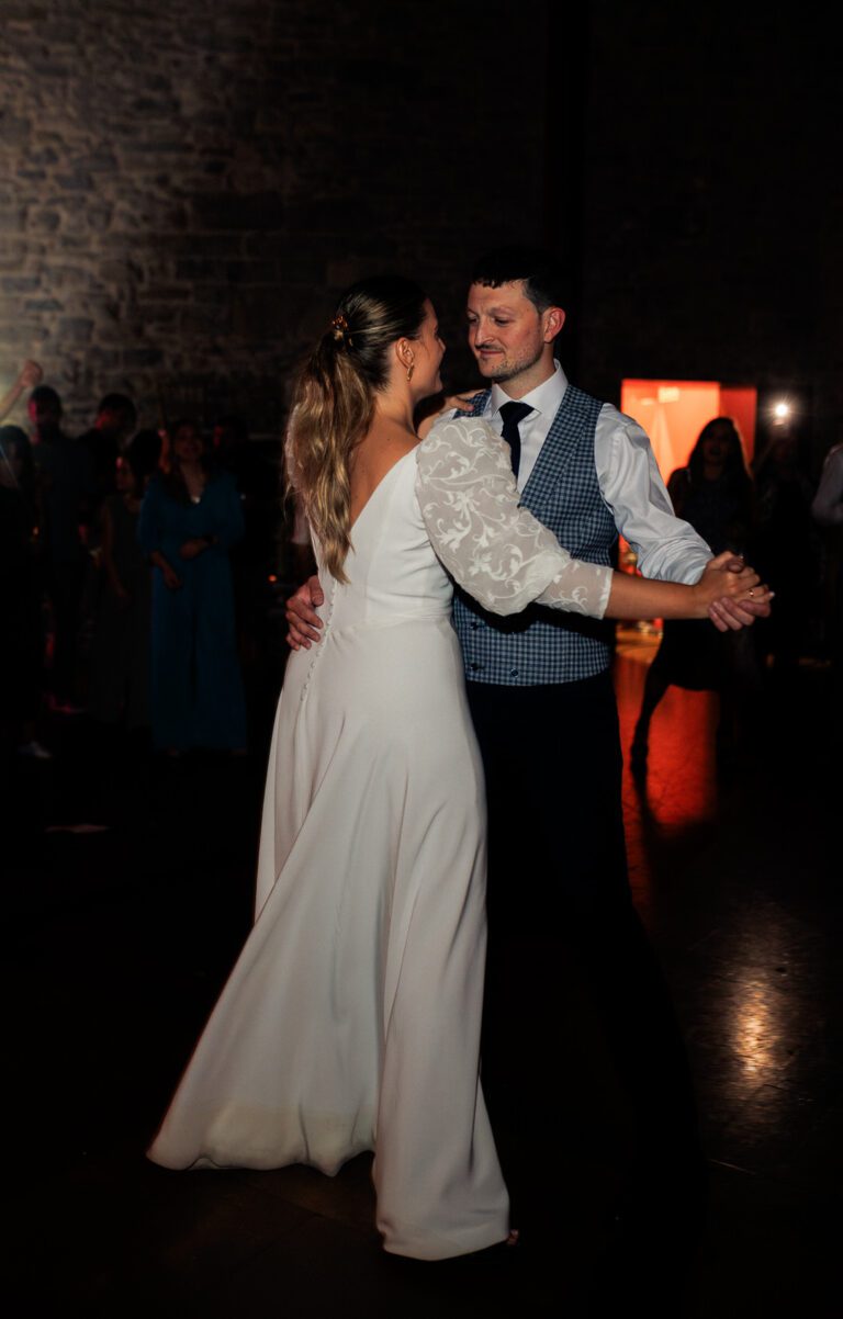 Jon Santamaria Fotógrafo de bodas en San Sebastián