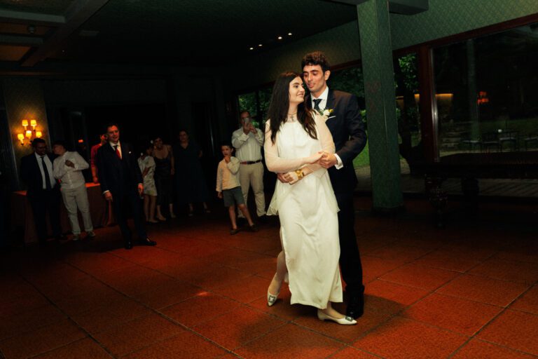 Jon Santamaria Fotógrafo de bodas en San Sebastián