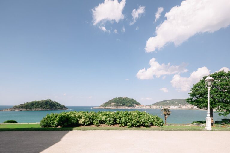 destination-wedding-at-palacio-miramar-san-sebastian_0025_