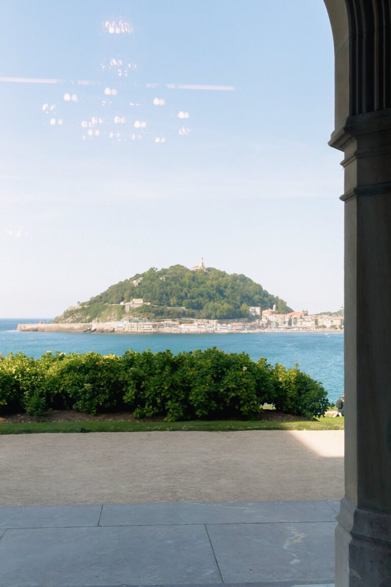 destination-wedding-at-palacio-miramar-san-sebastian_0027_